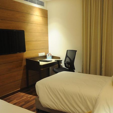 Maryland Group Hotel Zirakpur Екстер'єр фото