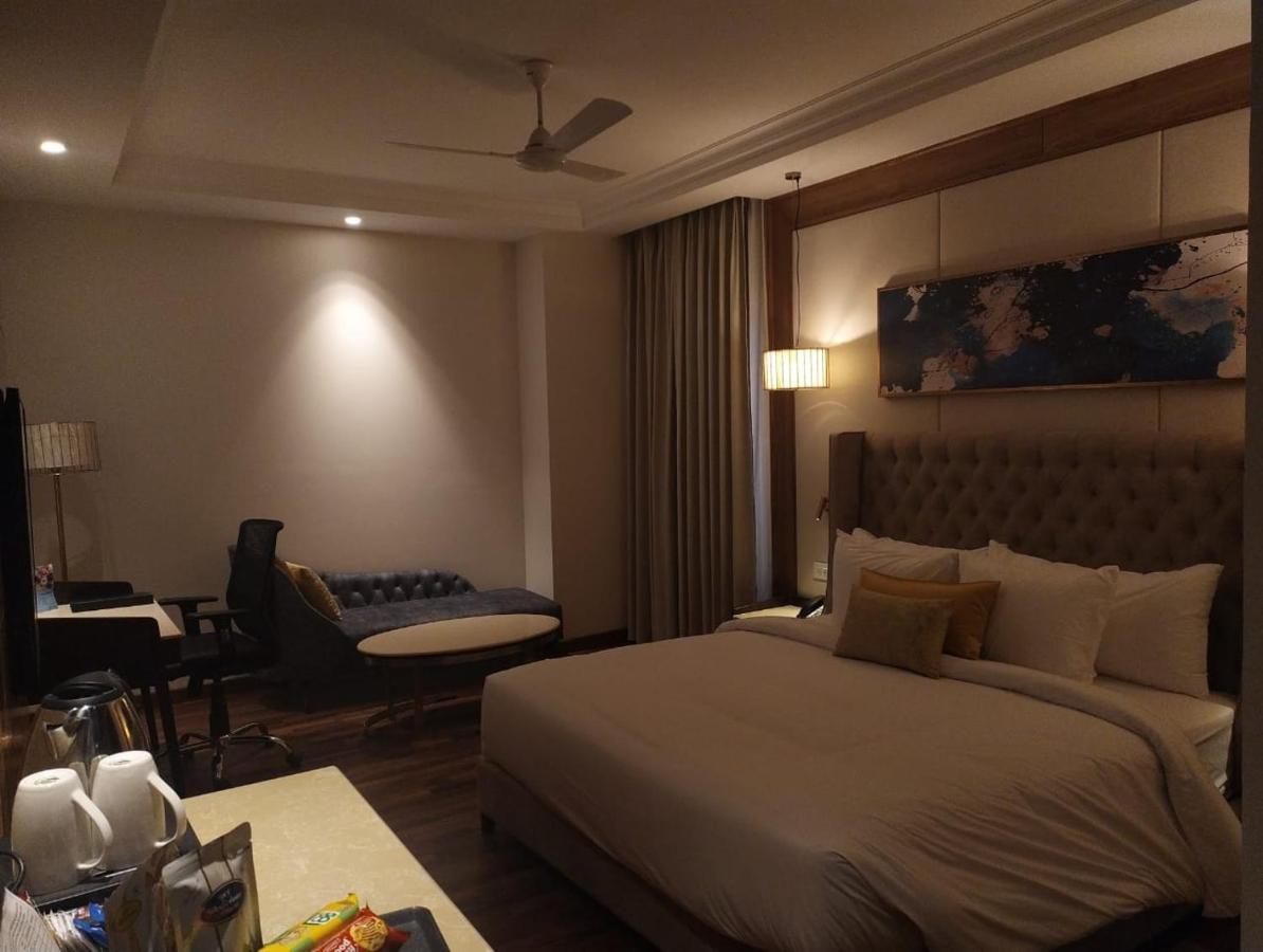 Maryland Group Hotel Zirakpur Екстер'єр фото
