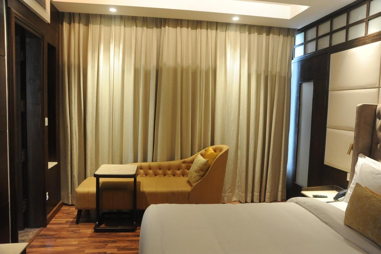 Maryland Group Hotel Zirakpur Екстер'єр фото