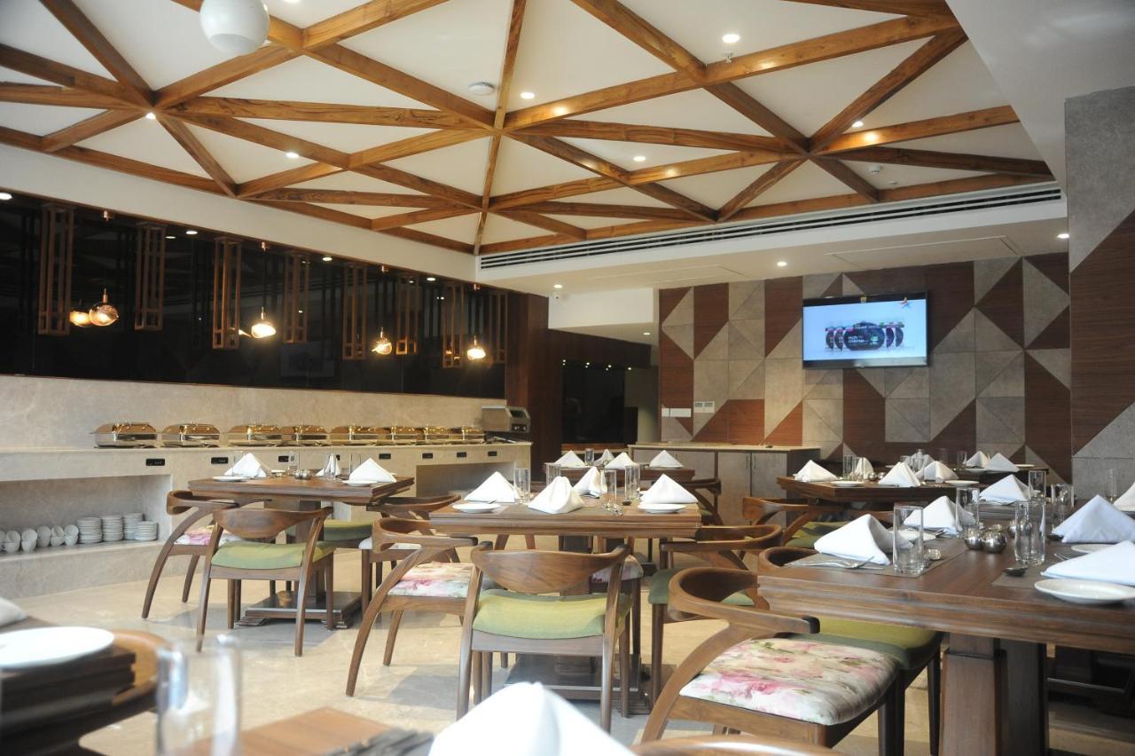 Maryland Group Hotel Zirakpur Екстер'єр фото